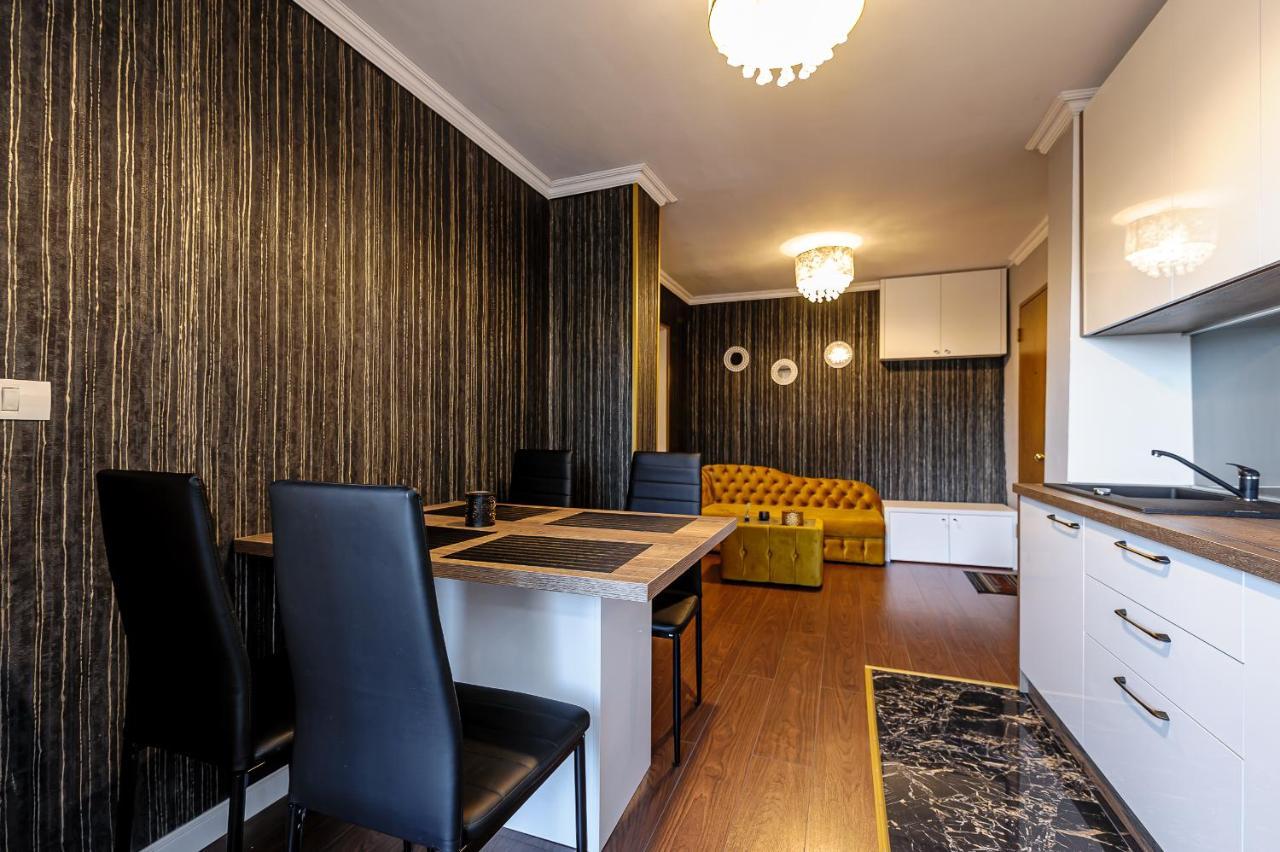 Feeling Home Apartment 阿拉德 外观 照片